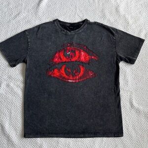 Manfinity Men's Black acid-washed Tee with Red Eye Graphic Sz L
